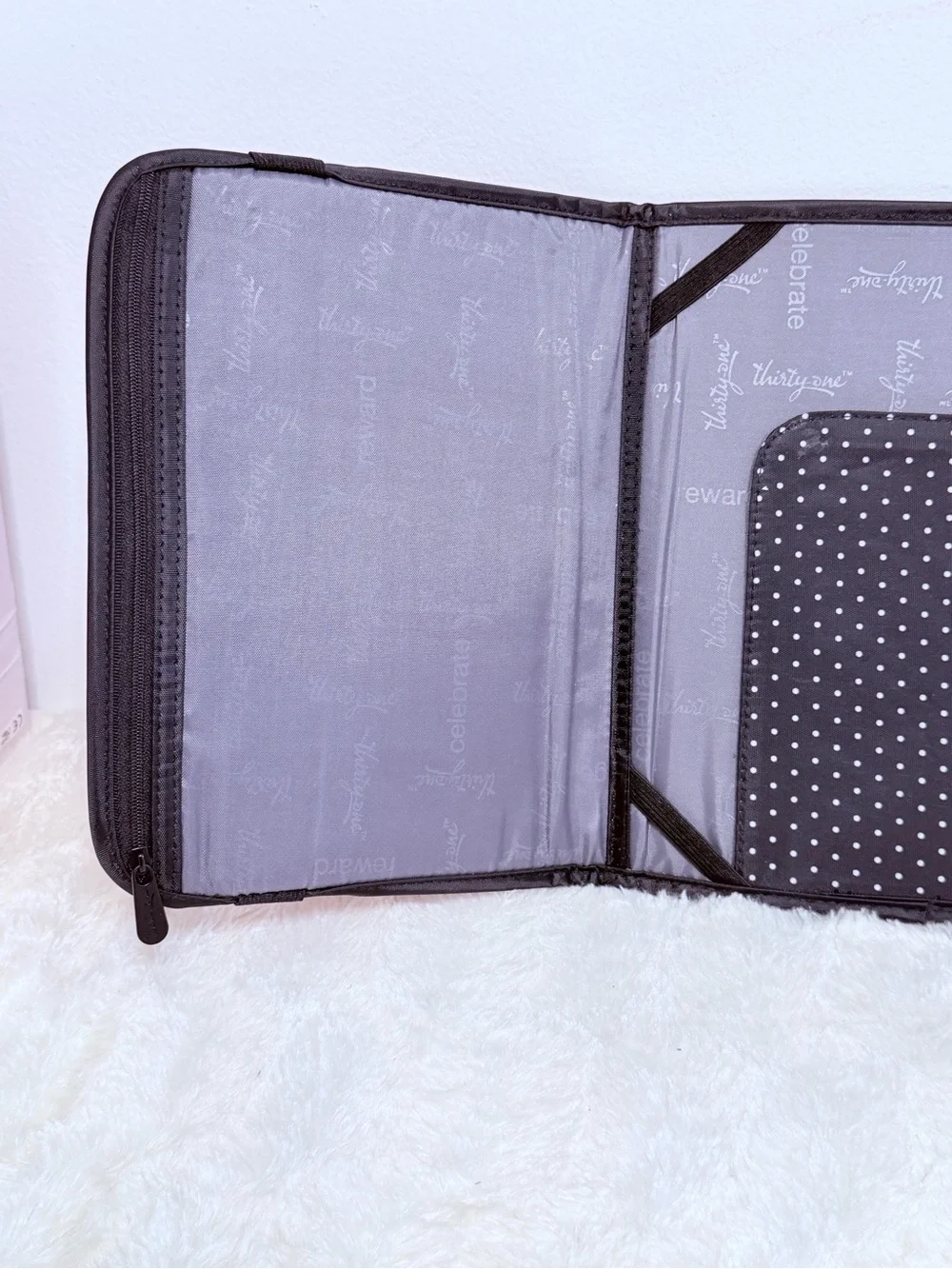 Thirty One Fold Up Cover Carry Organizer Notepad iPad Tablet Case Bold Bloom